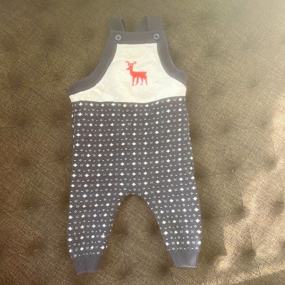 MORI knit overall 6-9 months 
Excellent condition